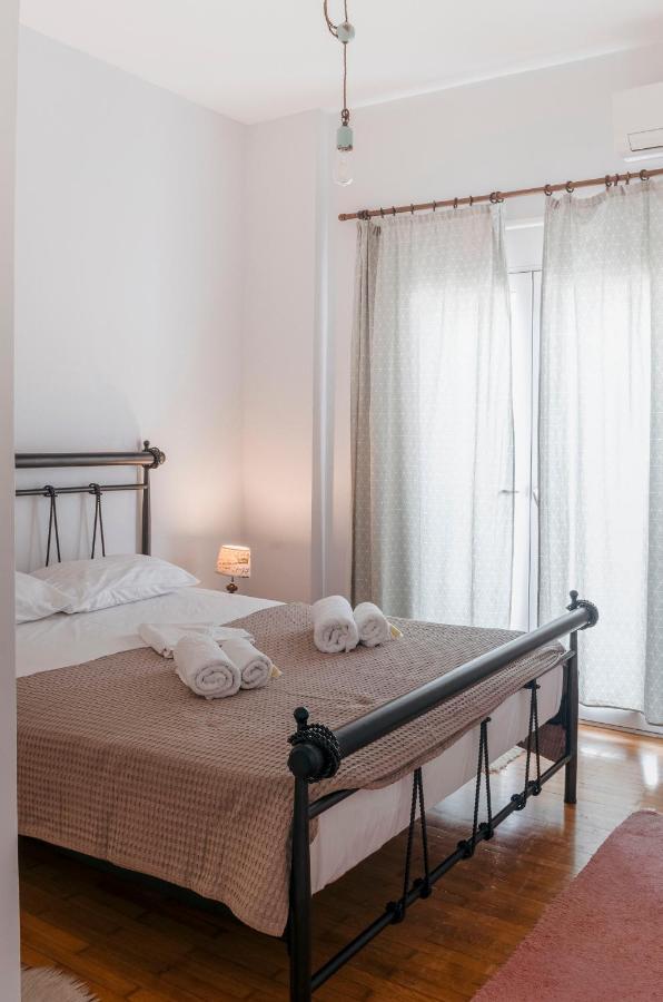 Comfortable 2 Bd Apartment Close To Athens Archeological Museum Atenas Exterior foto